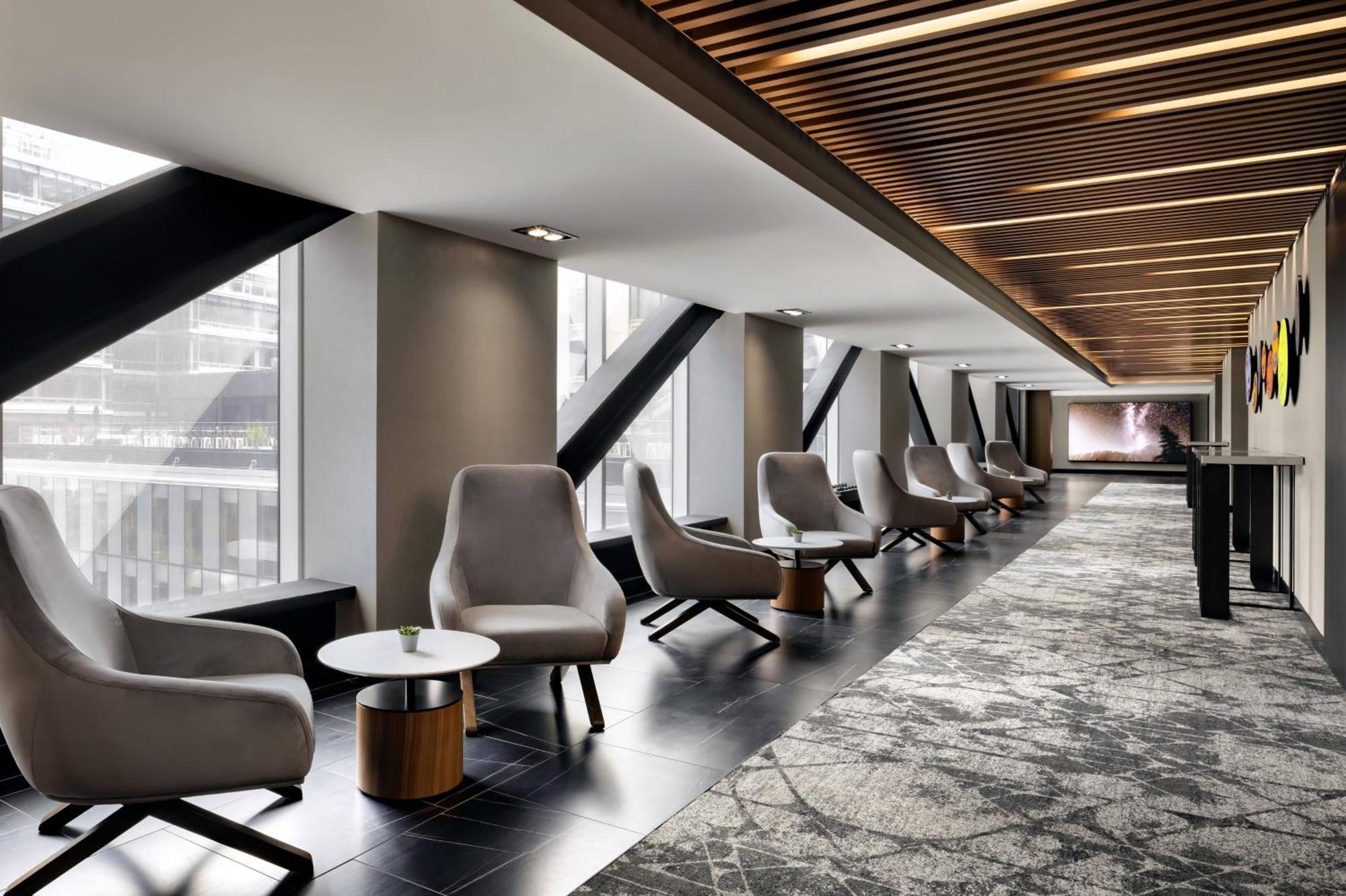 Humaniti Hotel Montreal, Autograph Collection Zewnętrze zdjęcie